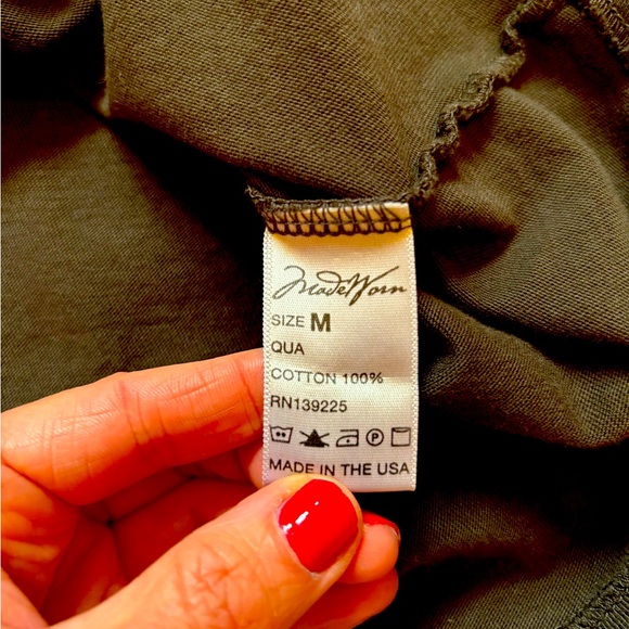 MadeWorn Pink Floyd Tee Unisex Size M NWT - Picture 9 of 11